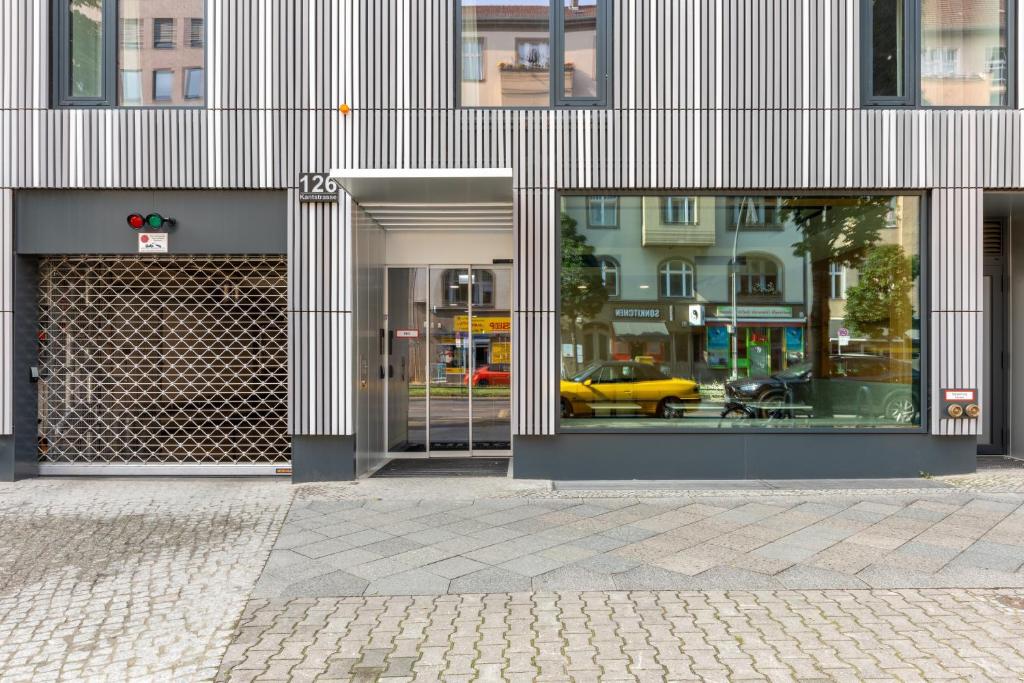 Numa Berlin Savi - Resim 33