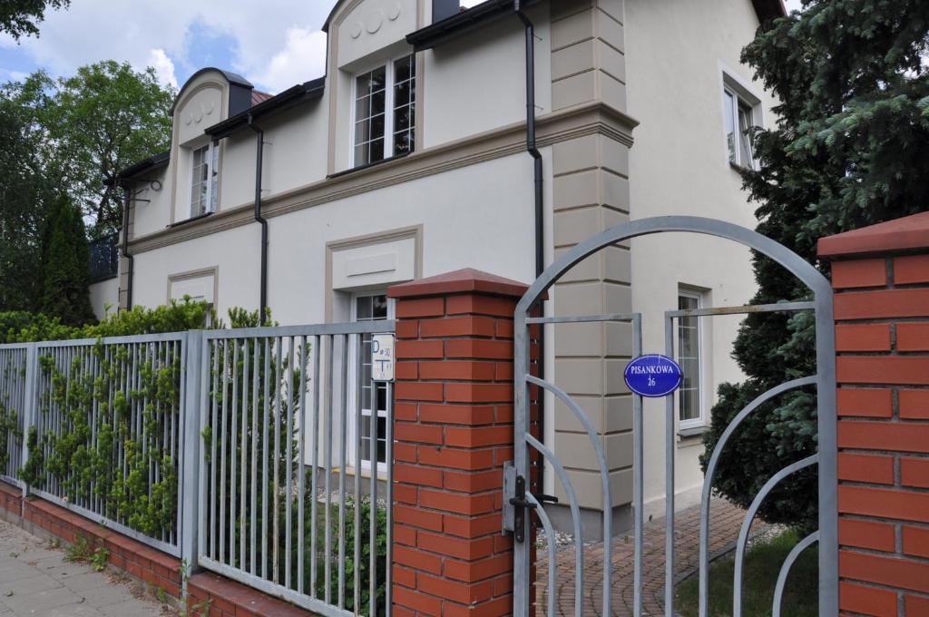 Budova, v ktorej sa apartmán nachádza