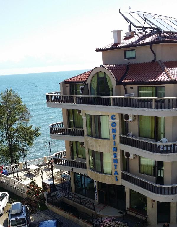 Nespecifikovaný výhled na moře nebo výhled na moře při pohledu z hotelu
