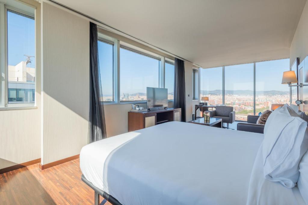 Leonardo Royal Hotel Barcelona Forum - Resim 21