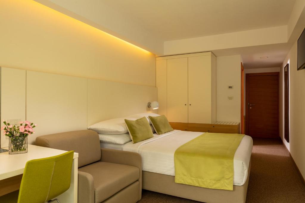 Family Hotel Vespera - 11