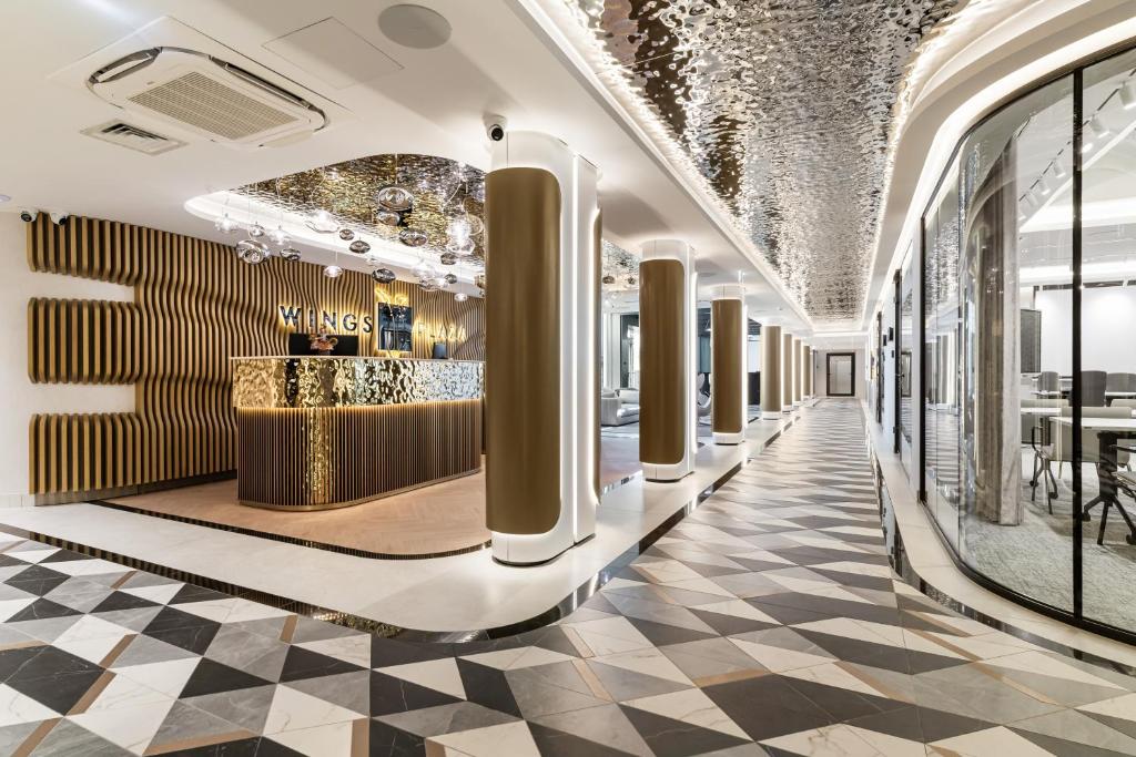 Wings Plaza - Resim 1