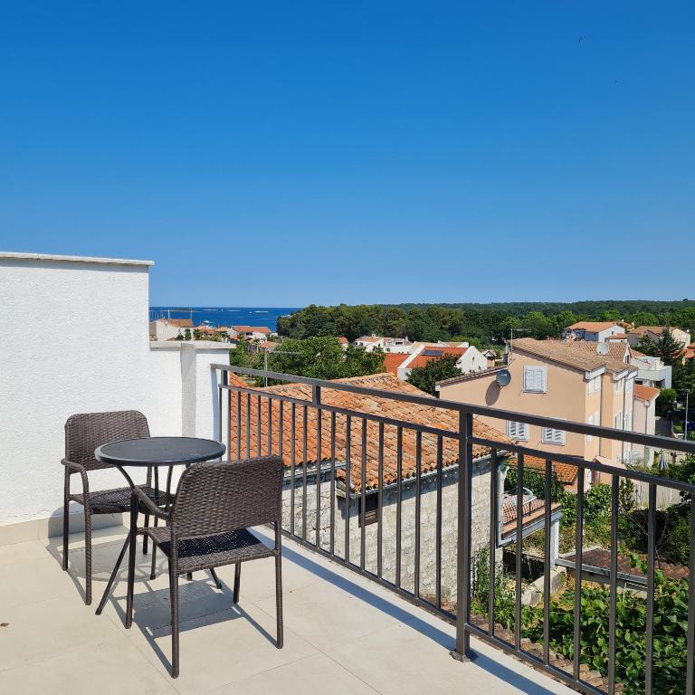 Balkón nebo terasa v ubytování Cottage Sammon