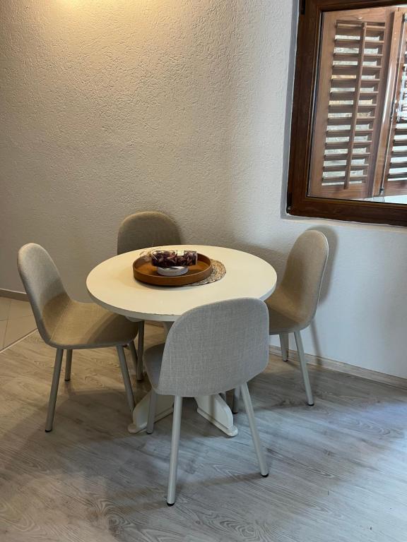 モスタルにあるMONA Historic central apartmentのギャラリーの写真