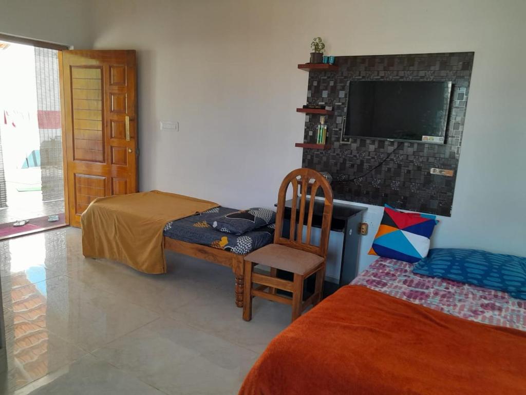 Ένα ή περισσότερα κρεβάτια σε δωμάτιο στο 1st Floor 3 BHK Private Stay