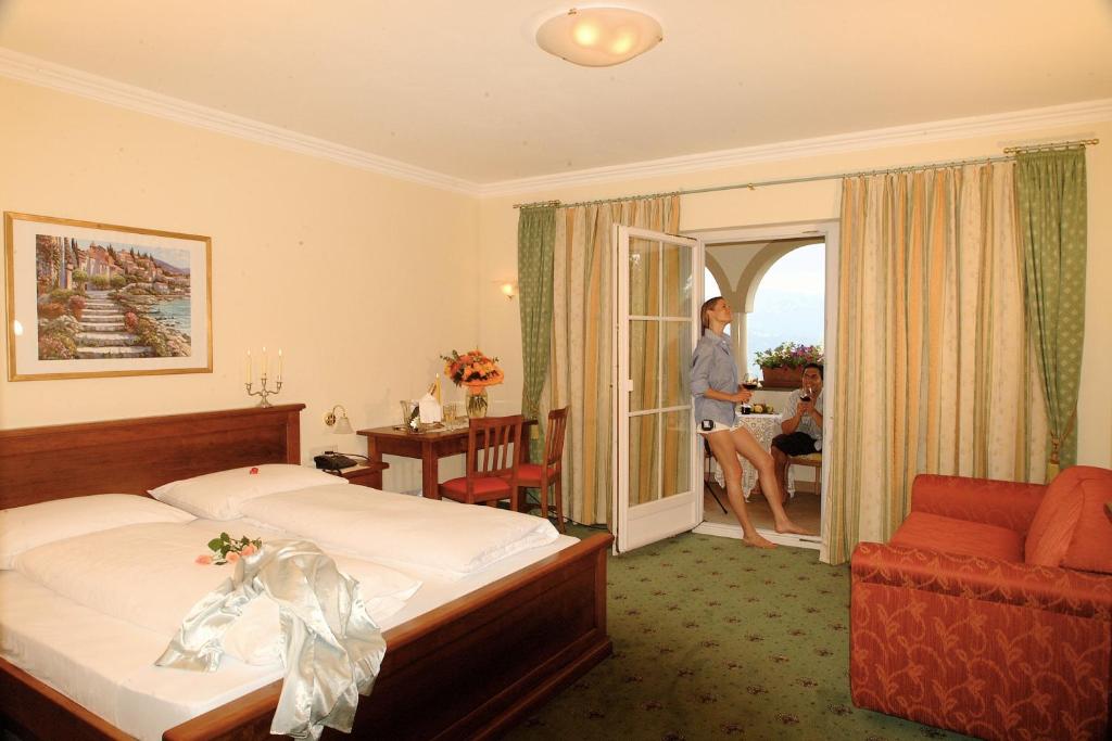 Istumisnurk majutusasutuses Hotel König Laurin
