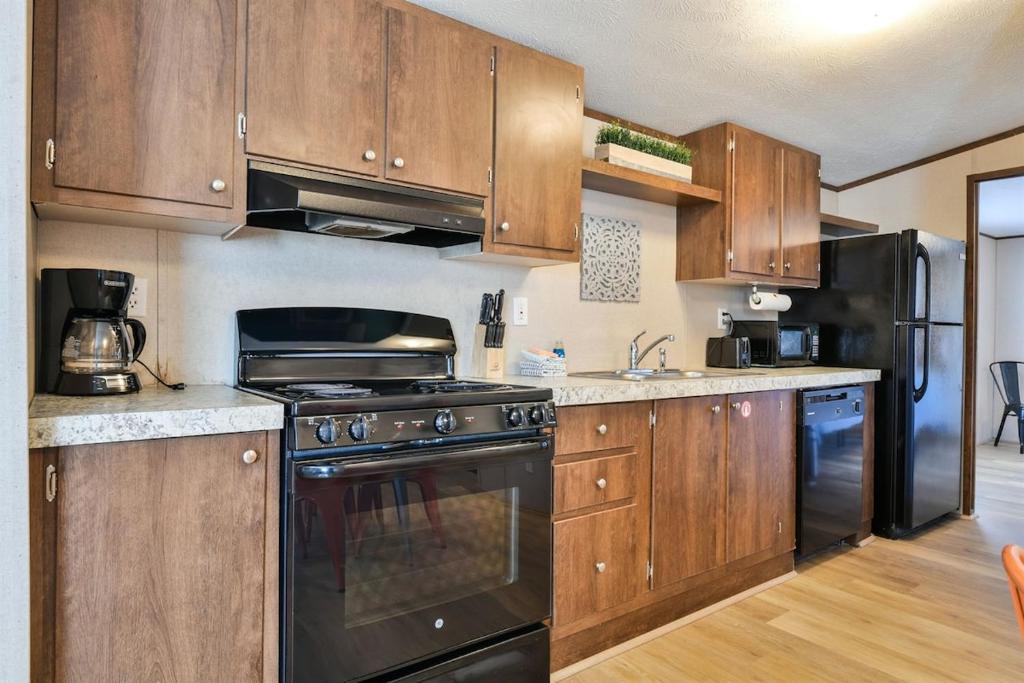 Η κουζίνα ή μικρή κουζίνα στο Red Sands Habitation 3 -Close to Downtown - Ntl Parks