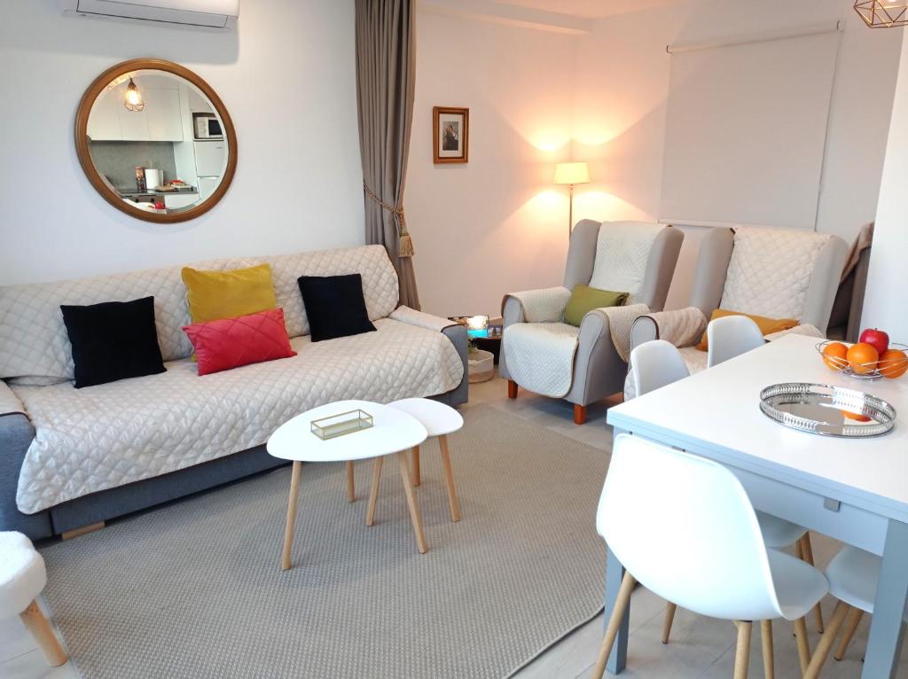 LAR JARDÍN - Casas con parking privado - 5