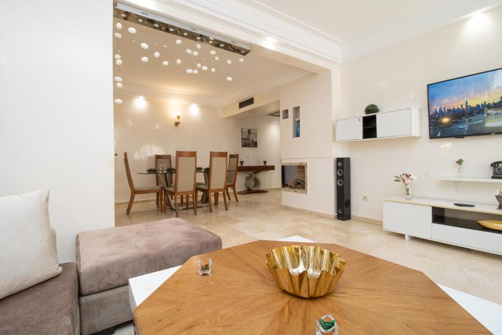 Η κουζίνα ή μικρή κουζίνα στο Anfa Dream