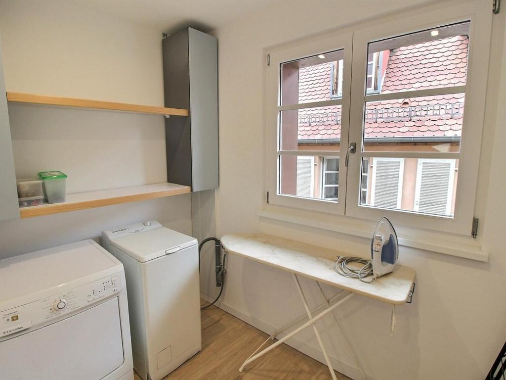 Duplex élégant pour 4 pers avec garage au centre de Colmar – photo 3