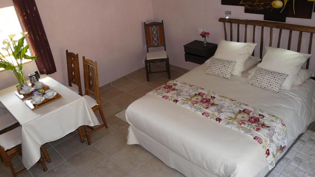 Postel nebo postele na pokoji v ubytování Domaine de Janis & Spa