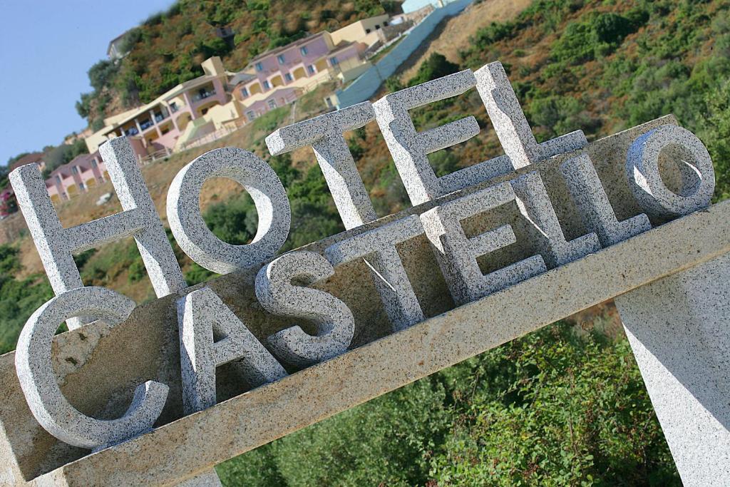 Certyfikat, podpis lub inny dokument wystawiony w obiekcie Hotel Castello Budoni