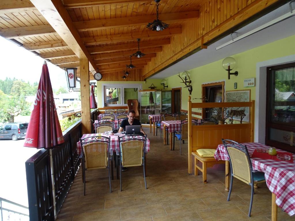 Restaurace v ubytování Penzion Rožič