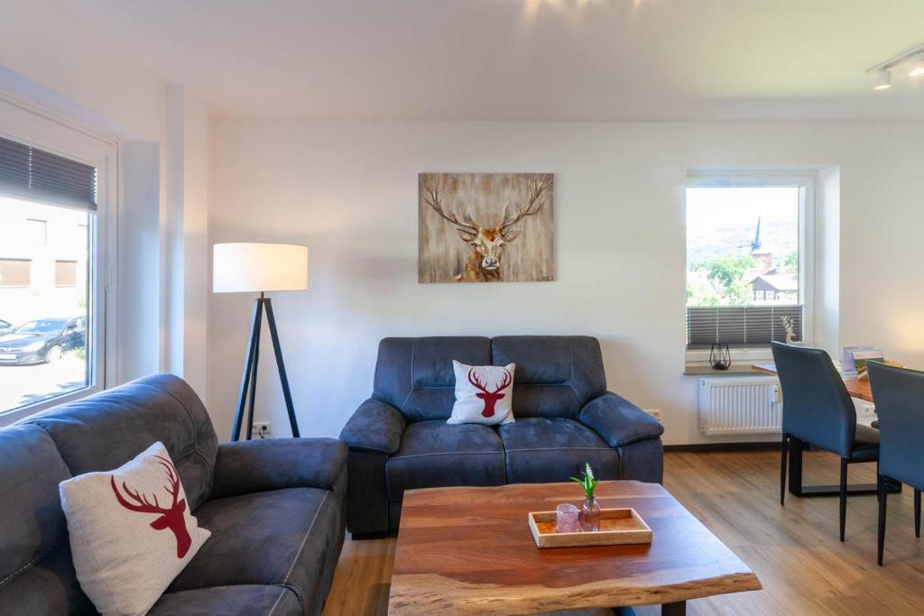 Χώρος καθιστικού στο Ferienwohnung Bergsicht mit Balkon