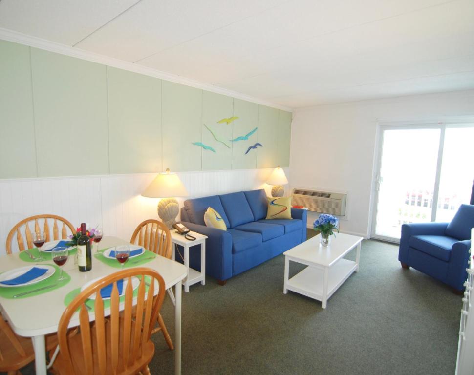 Sandcastle Resort photo