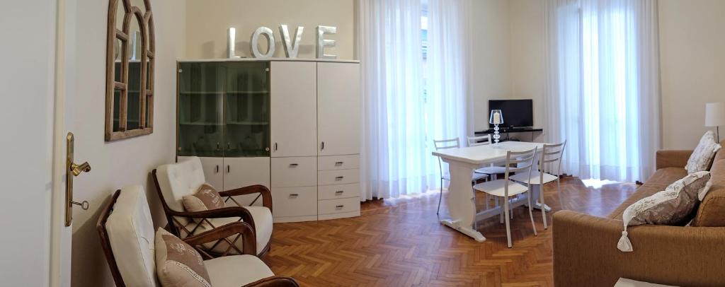 Hotel Dei Fiori Restaurant - Meeting & Spa - Two-Bedroom House