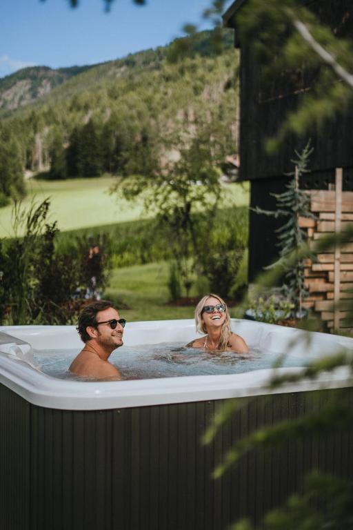 Гости Brondstott Farm & Suites Kronplatz