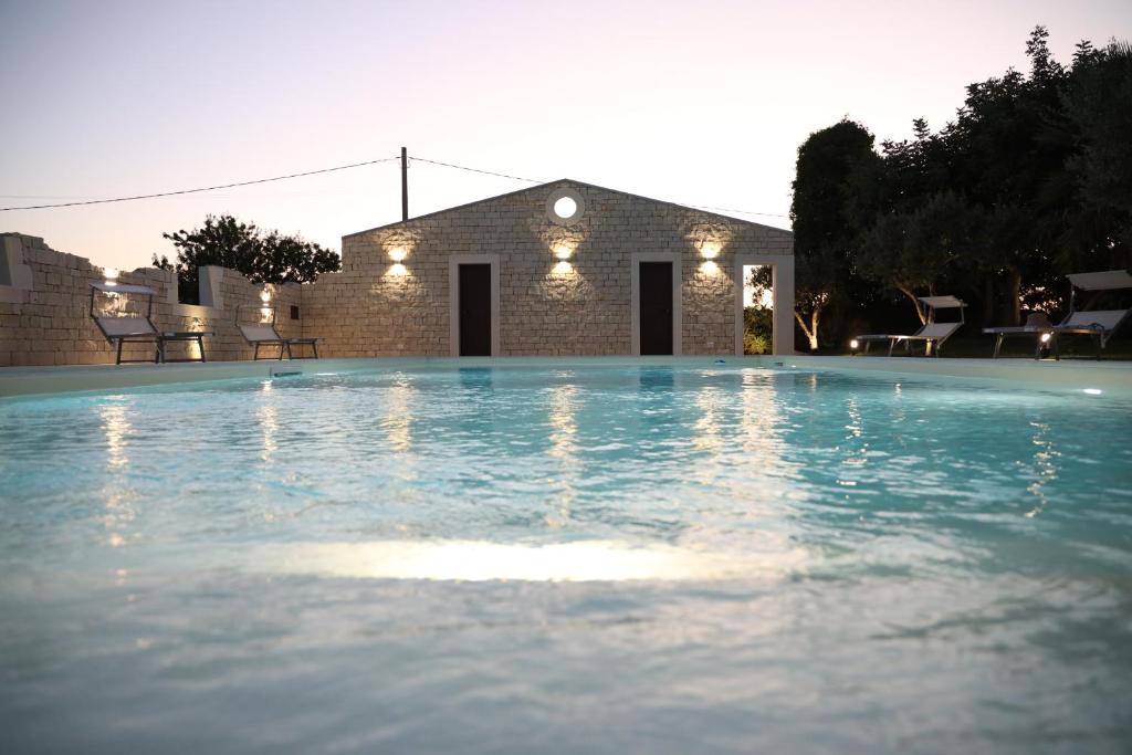 Πισίνα στο ή κοντά στο Donna Tommasa