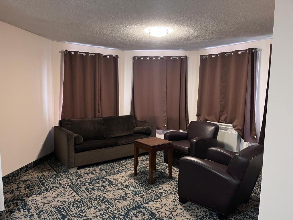 Falls Lodge & Suites - Resim 16