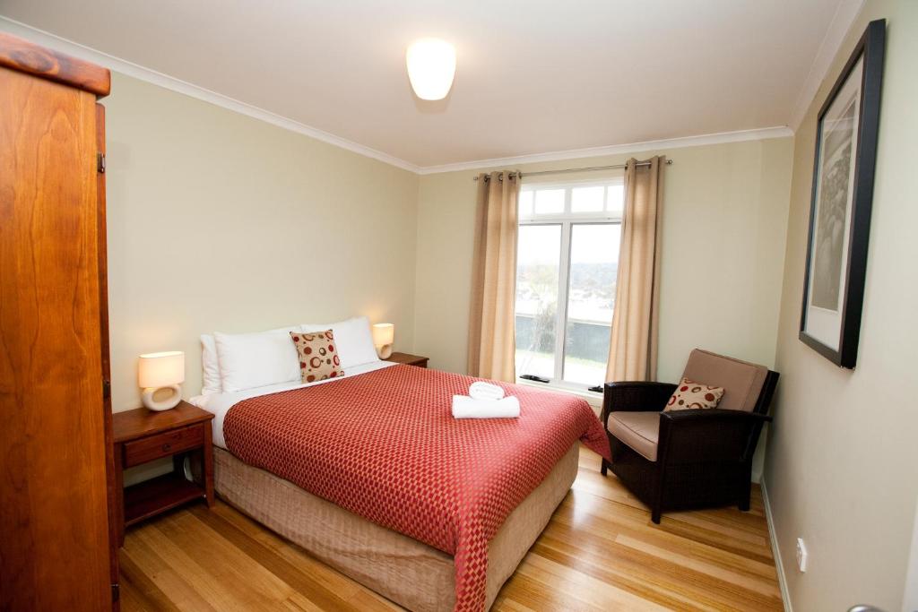 Bruny Island Escapes and Hotel Bruny - All Angles Three-Bedroom Villa