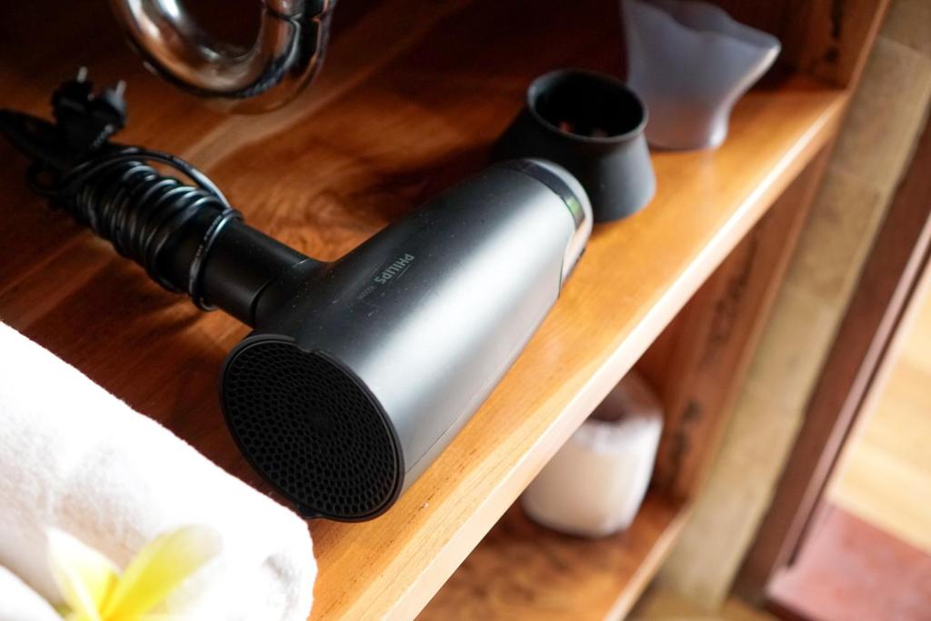 Tropical Beach House Bali - 12