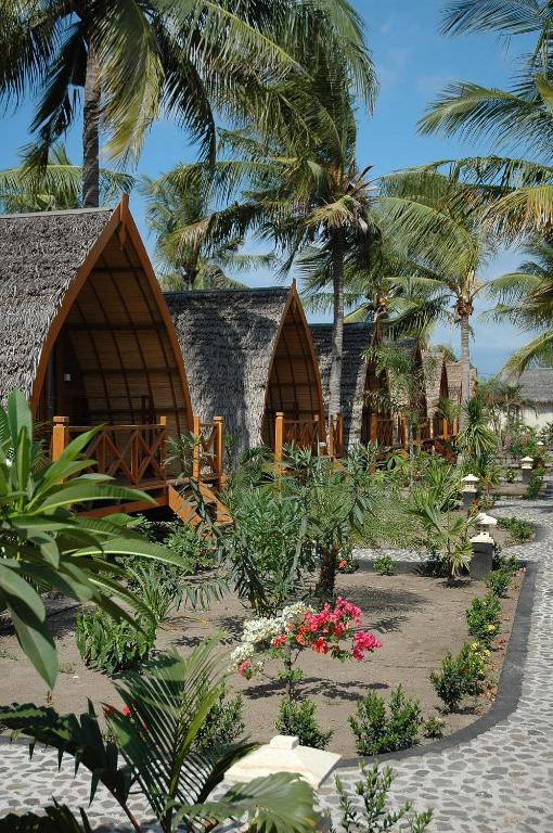 Zahrada ubytování Manta Dive Gili Trawangan Resort