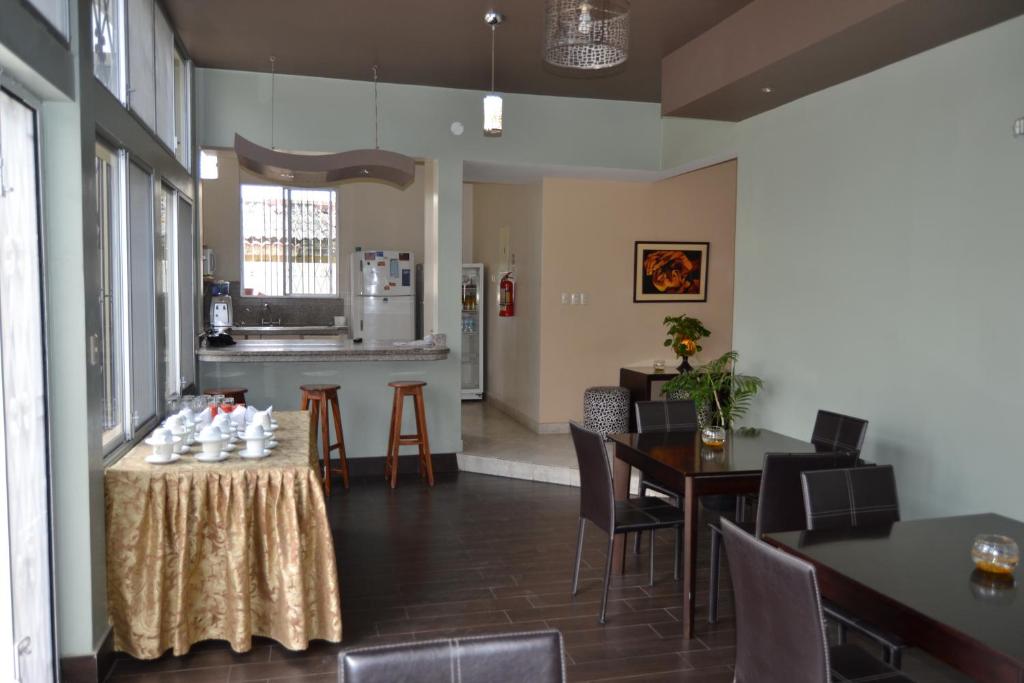 Posezení v ubytování Urdesa Suites Hotel