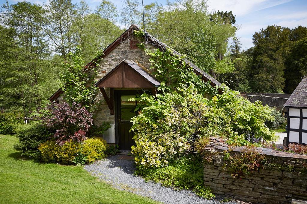 Riverside Inn, Aymestrey in Leominster, Herefordshire, England