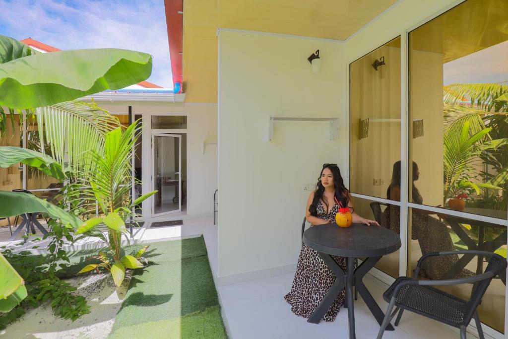 Posezení v ubytování Vegas Thoddoo Maldives
