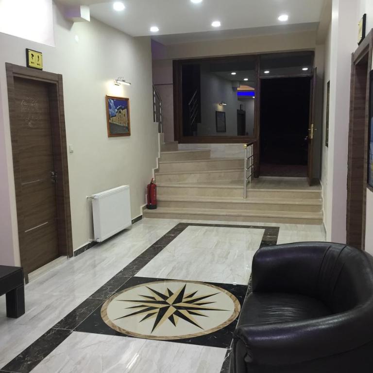Posezení v ubytování Divrigi Kosk Hotel