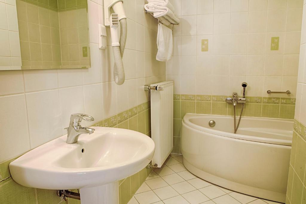 Kúpeľňa v ubytovaní Hotel Lival