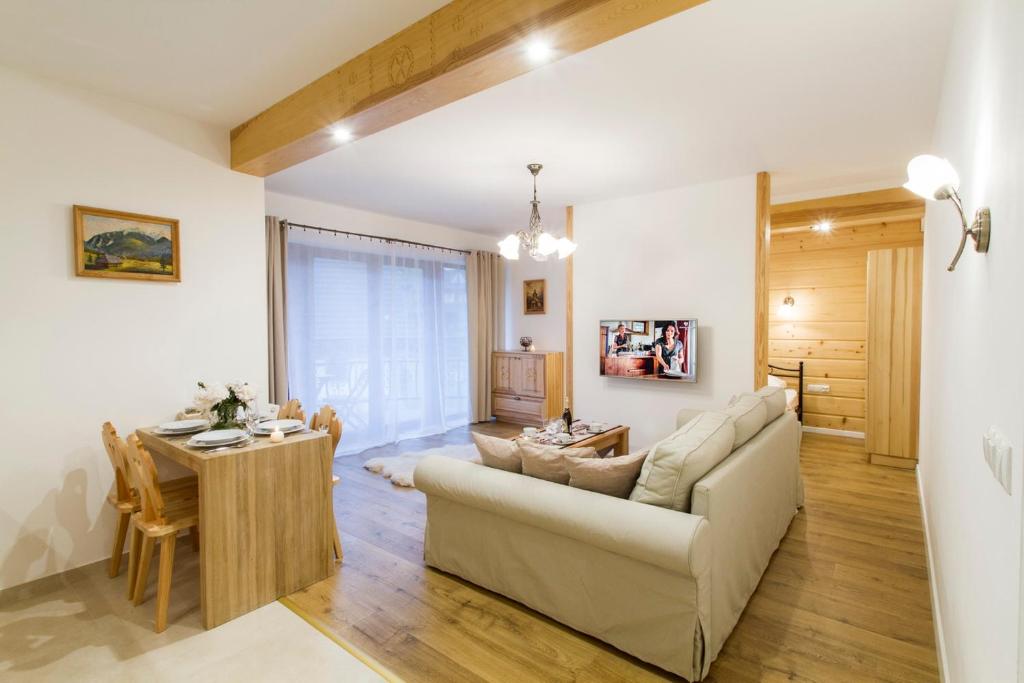 Posedenie v ubytovaní Zakopane Apartamenty Skibówki