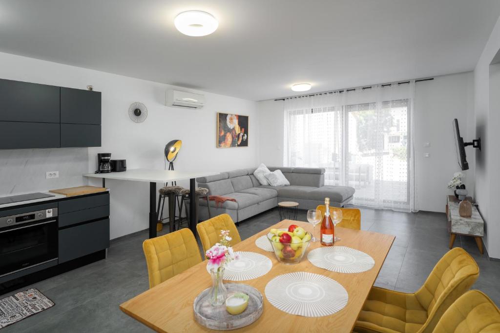 Kuchyň nebo kuchyňský kout v ubytování Premium Apartment Val de Fontane