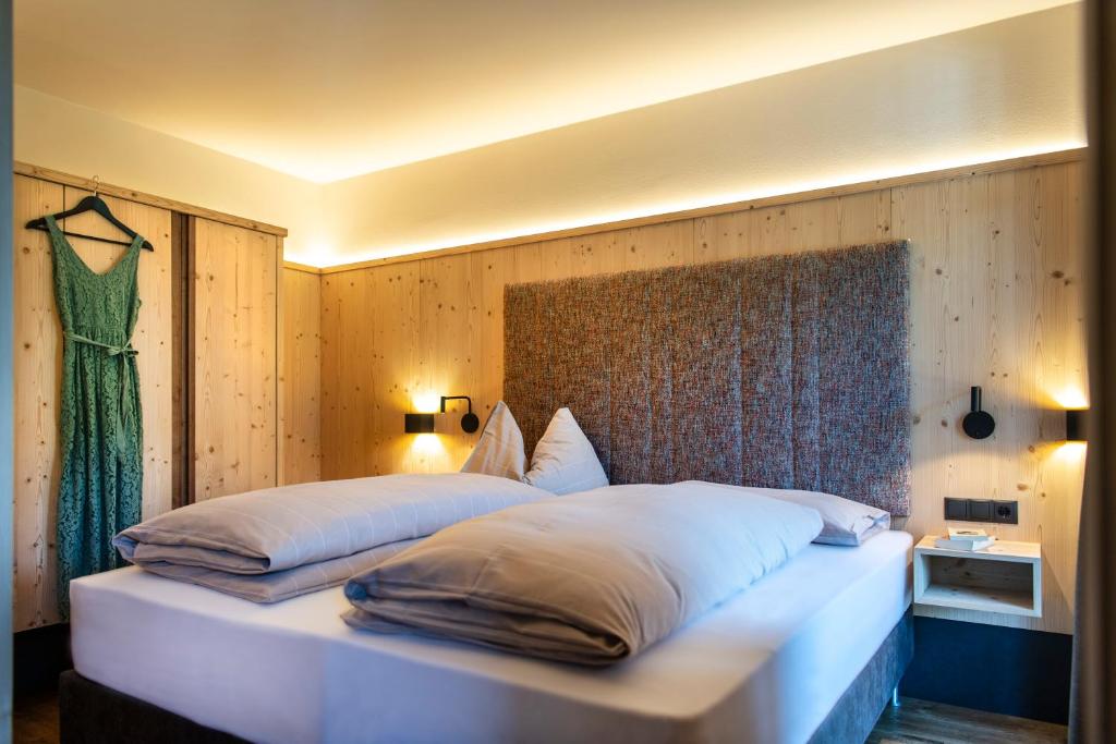 Hotel Paradies - Studio With Balcony
