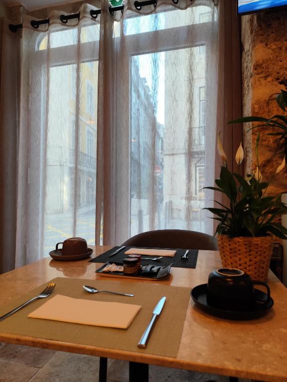 Bacalhoeiros 125 Hotel - Resim 5