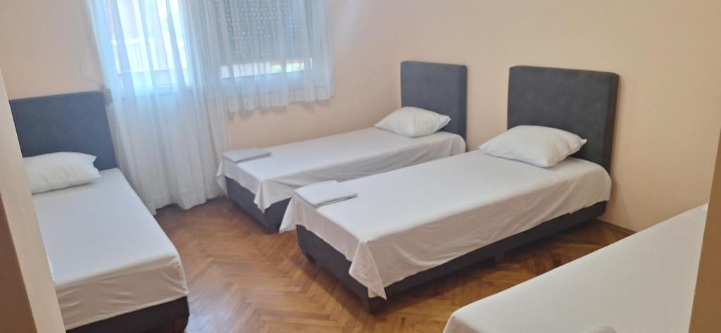Uroš - One-Bedroom Apartment