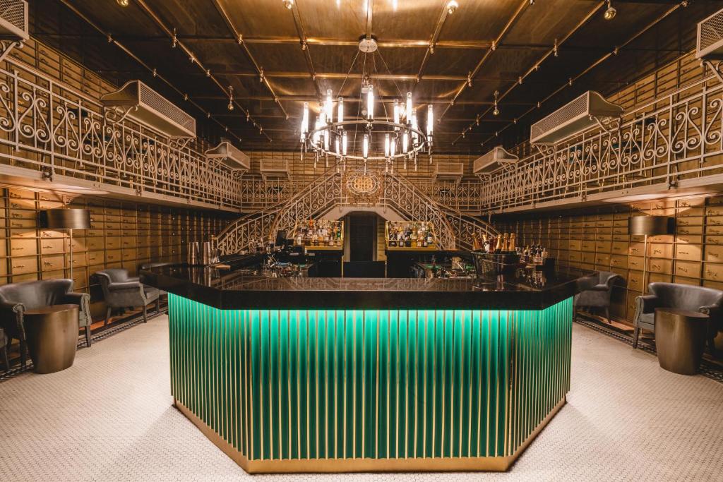 The Marmorosch Bucharest, Autograph Collection - Resim 22