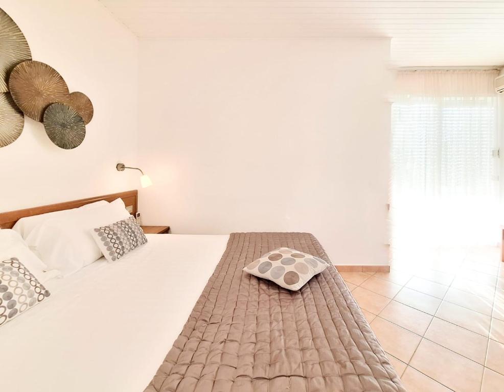 Hotel Lauri - Double Room With Terrace