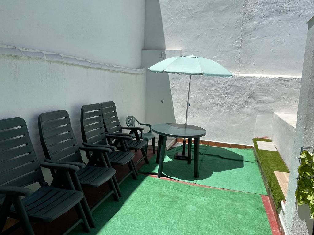 Apartamento nuevo con piscina en el centro "Doña Paca-Ronda" - 9