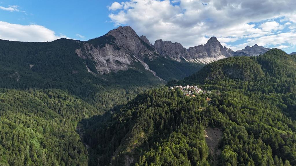Un paisaje natural cerca de la habitación en casa particular