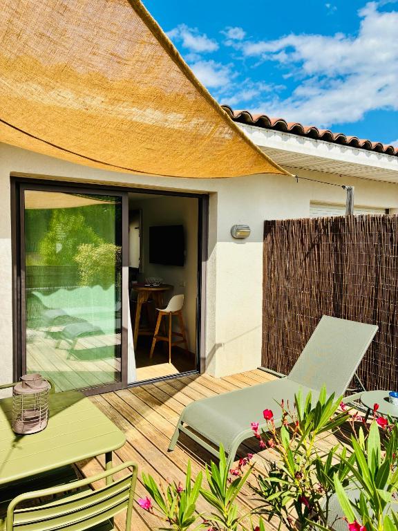 Studio Nuitée en Provence 2 - Resim 12