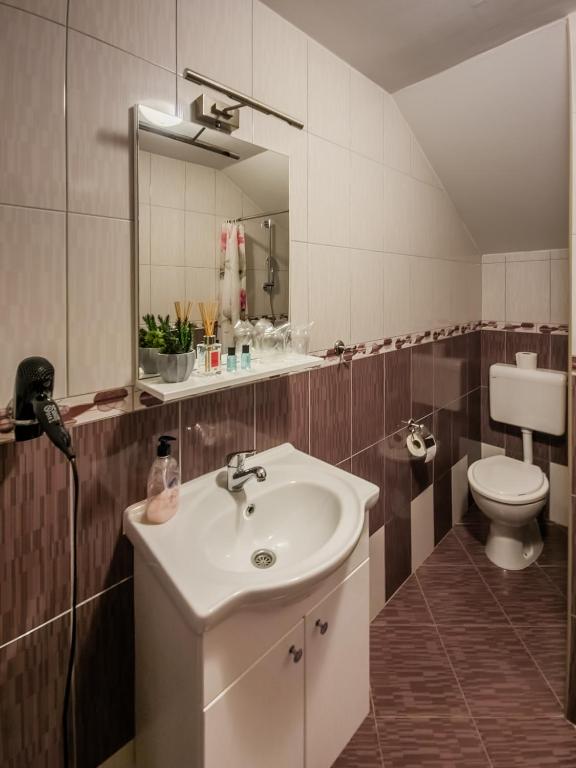 Guest House Mačić - 1