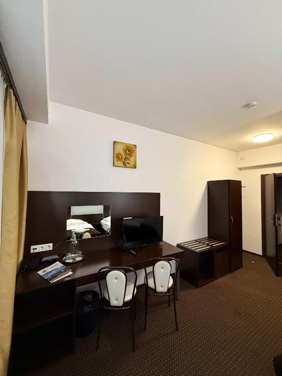 Hotel Junior 2 - Resim 10