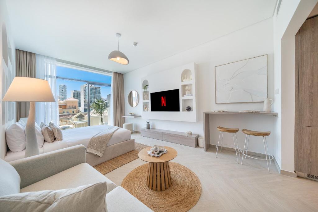 لابی و فضای عمومی Luxurious Design Boutique Studio Hideaway JVC - تصویر ۵