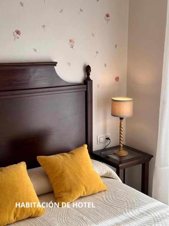 Hotel y Apartamentos La Lonja - 9