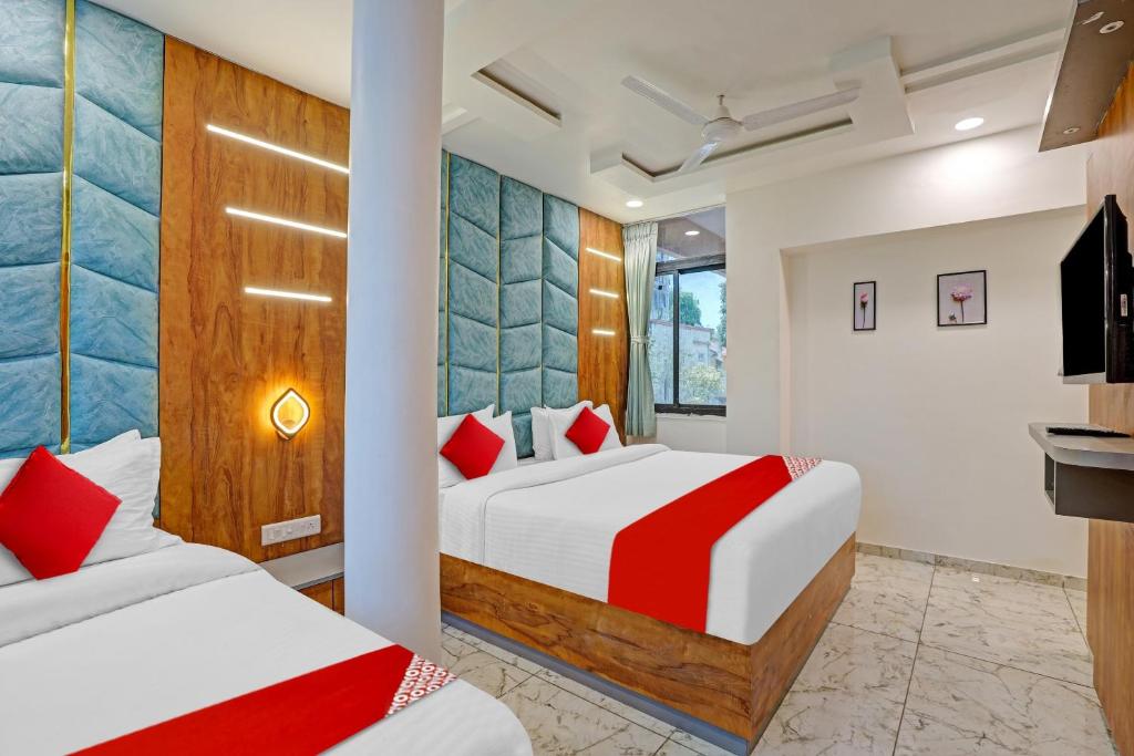 TV a/nebo společenská místnost v ubytování Hotel O Reet Villa
