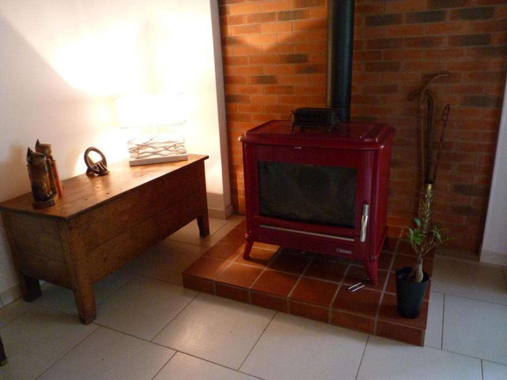 Maison rénovée avec piscine et jardin à Moulins - FR-1-489-324 - Maison De Vacances (5 Adultes)