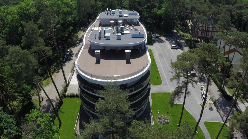 Zdjęcie z galerii obiektu Grand Kapitan Medi Spa - POKOJE OZONOWANE w mieście Ustronie Morskie