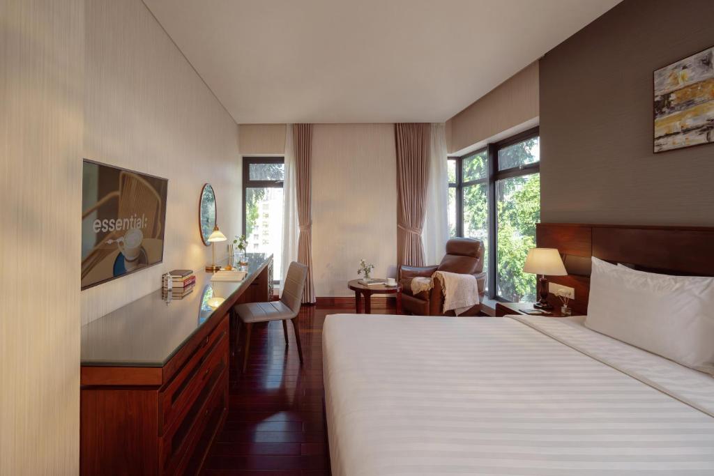 Phòng Deluxe Giường Đôi Nhìn Ra Thành Phố