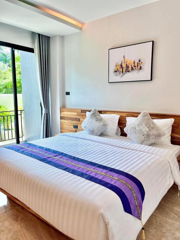 OZONE HOTEL